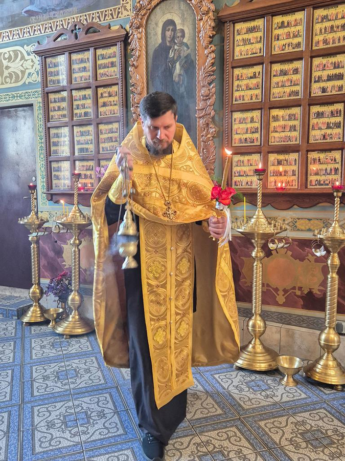 Перенесення мощей святителя і чудотворця Миколая з Мир Лікійських у Бар (Вечірнє богослужіння, ФОТО) | Фото 10