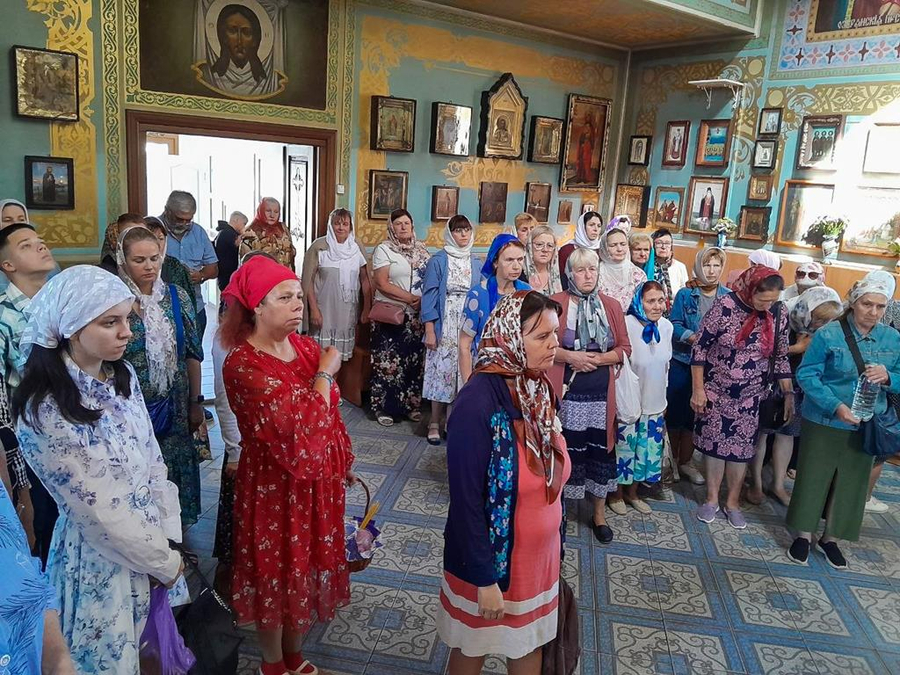 Винесення Чесних Древ Животворящого Хреста Господнього (ФОТО) | Фото 30