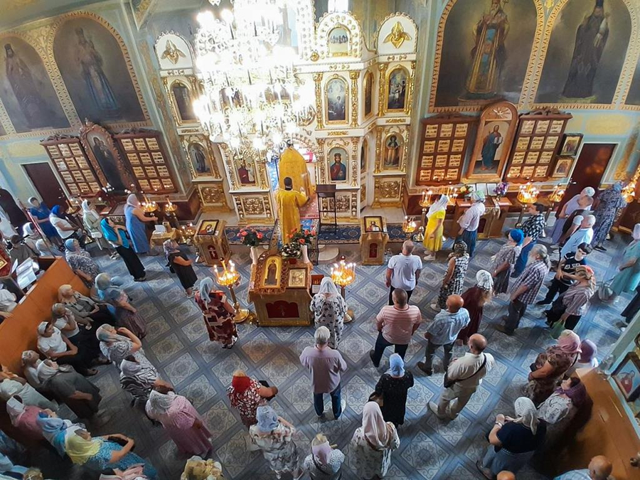 День пам'яті великомученика та цілителя Пантелеймона (ФОТО) | Фото 12