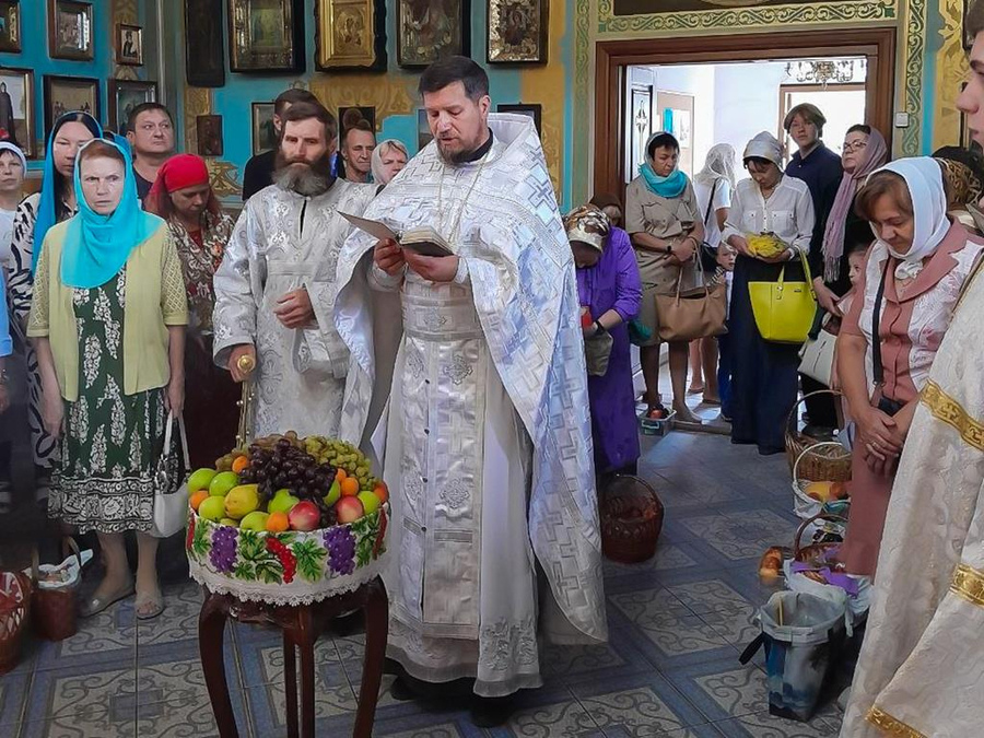 Преображення Господа Бога і Спаса нашого Іісуса Христа (ФОТО) | Фото 24