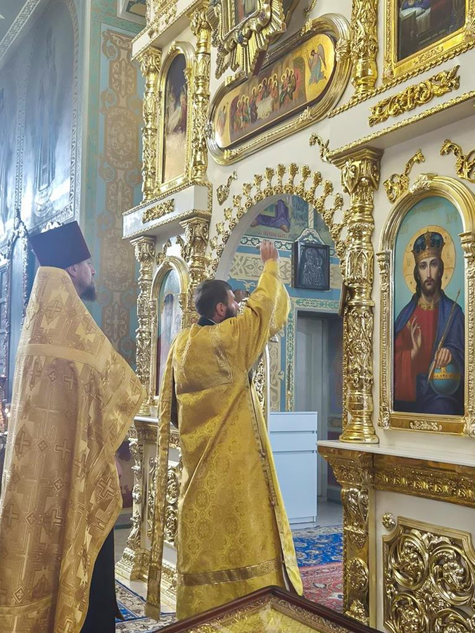 Неділя 5-а після П'ятидесятниці (Вечірнє богослужіння, ФОТО) | Фото 6