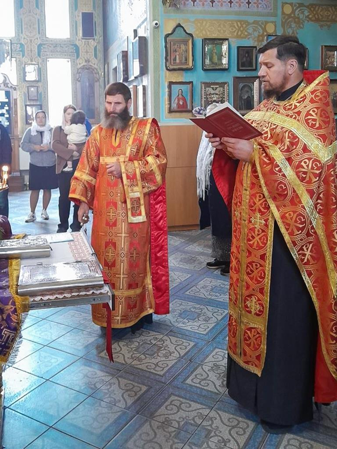 Молебень в день пам'яти святих мучениць Віри, Надії, Любові та матері їхньої Софії (ФОТО) | Фото 9
