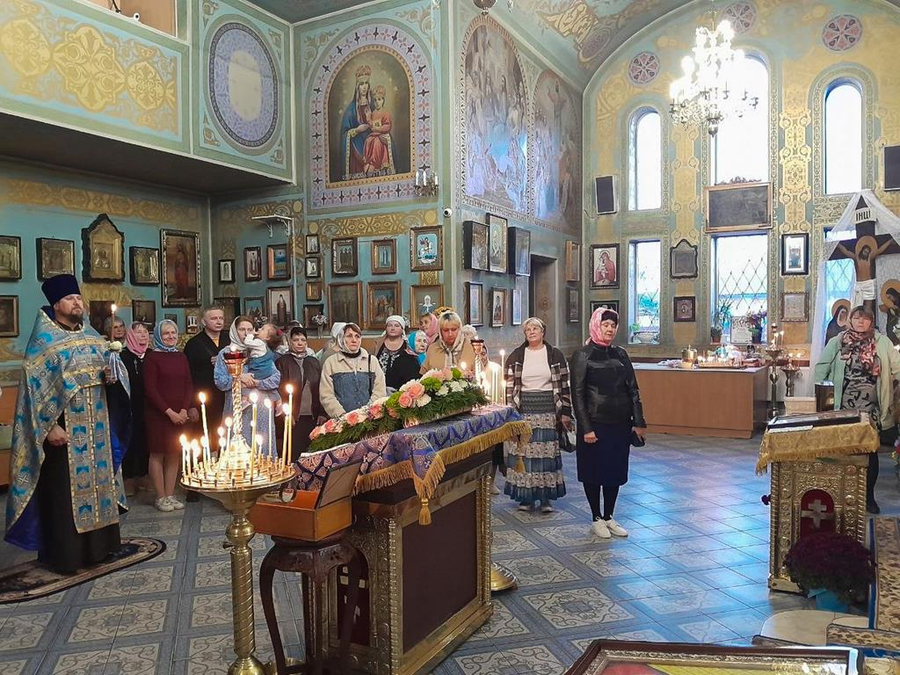 Покров Пресвятої Владичиці нашої Богородиці і Приснодіви Марії (Вечірнє богослужіння, ФОТО) | Фото 19