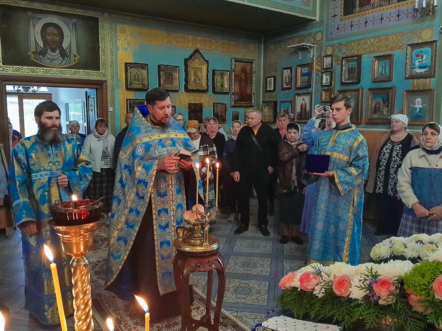 Покров Пресвятої Владичиці нашої Богородиці і Приснодіви Марії (Вечірнє богослужіння, ФОТО) | Фото 10