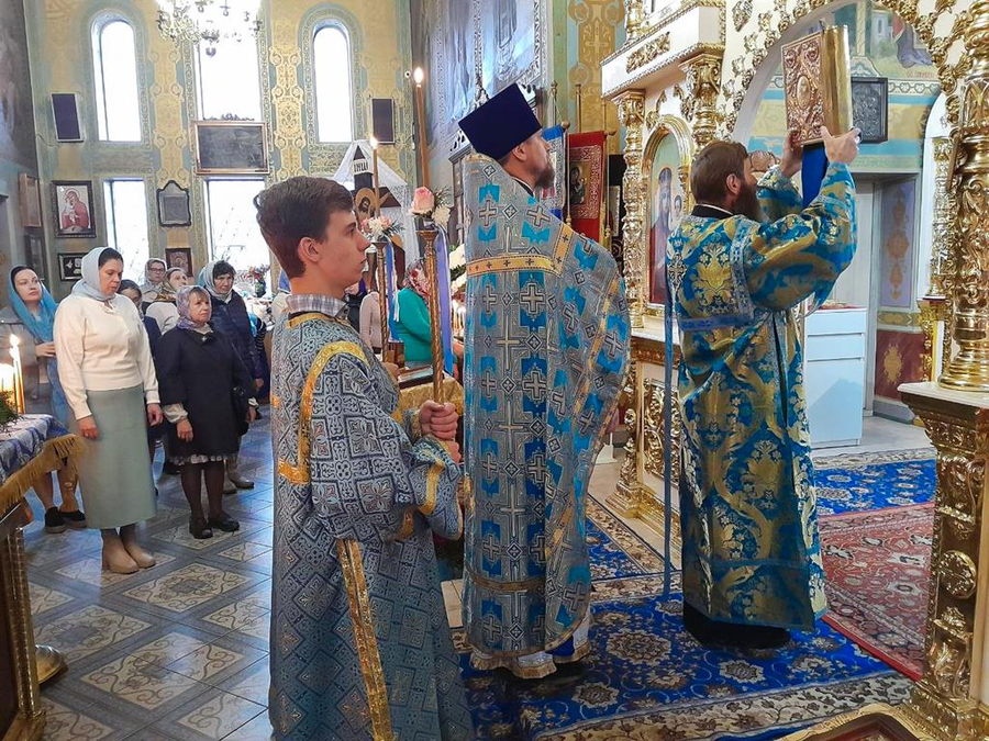 ПОКРОВ ПРЕСВЯТОЇ ВЛАДИЧИЦІ НАШОЇ БОГОРОДИЦІ І ПРИСНОДІВИ МАРІЇ (ФОТО) | Фото 5