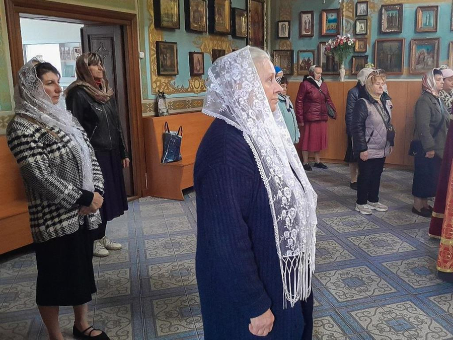 Молебень в день пам'яти святих мучениць Віри, Надії, Любові та матері їхньої Софії (ФОТО) | Фото 4