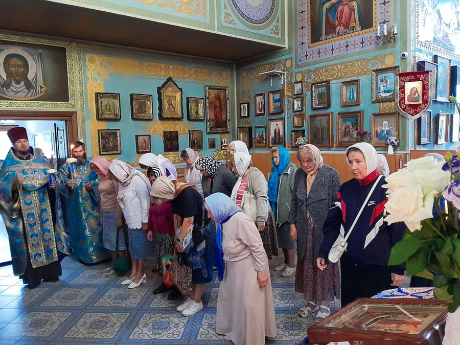 УСПІННЯ ПРЕСВЯТОЇ БОГОРОДИЦІ (Вечірнє богослужіння, ФОТО) | Фото 2
