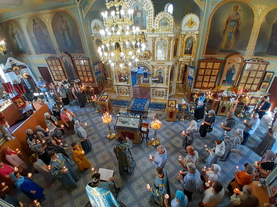 Вечірня свята Успіння Пресвятої Богородиці (ФОТО) | Фото 8