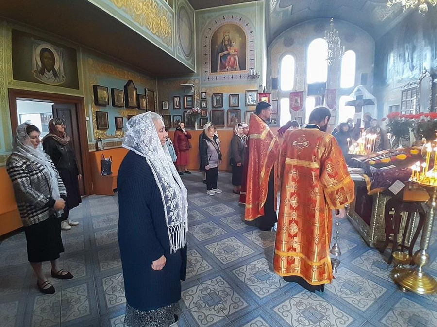 Молебень в день пам'яти святих мучениць Віри, Надії, Любові та матері їхньої Софії (ФОТО) | Фото 7