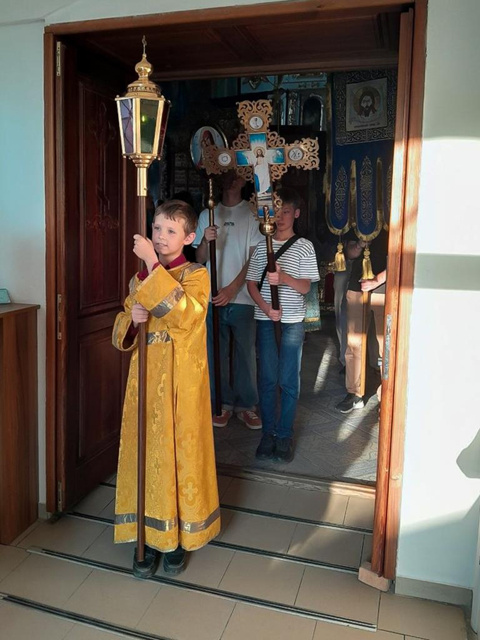 Вечірня свята Успіння Пресвятої Богородиці (ФОТО) | Фото 15