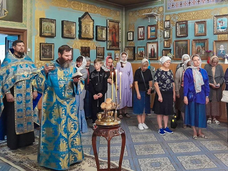 УСПІННЯ ПРЕСВЯТОЇ БОГОРОДИЦІ (Вечірнє богослужіння, ФОТО) | Фото 5