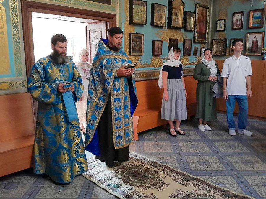 Різдво Пресвятої Владичиці нашої Богородиці і Приснодіви Марії (Вечірнє богослужіння, ФОТО) | Фото 11