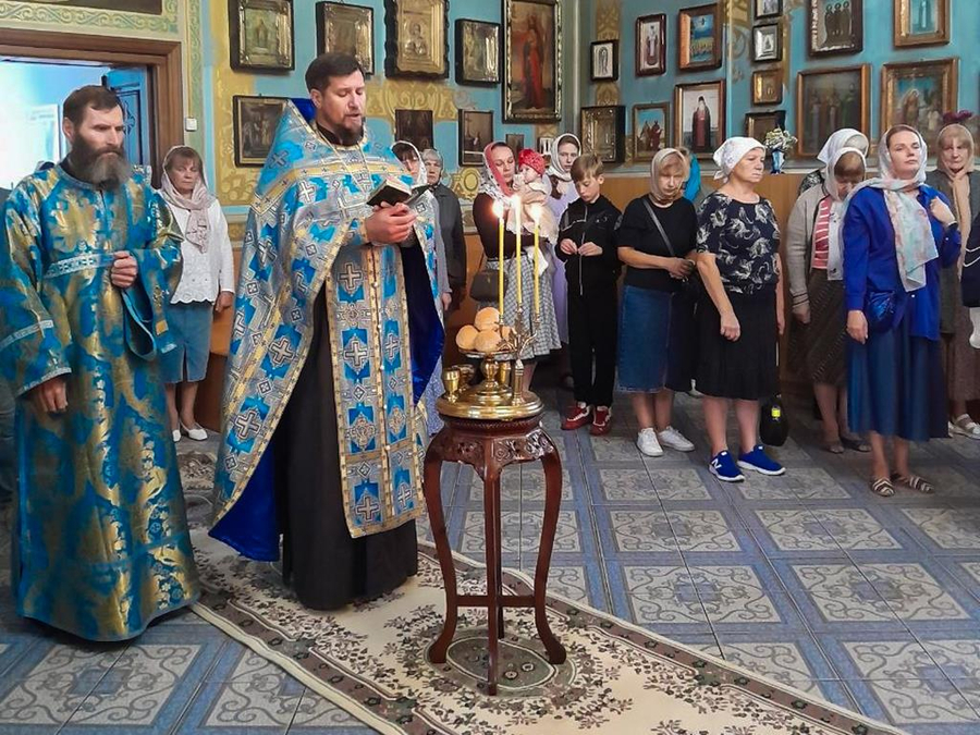 УСПІННЯ ПРЕСВЯТОЇ БОГОРОДИЦІ (Вечірнє богослужіння, ФОТО) | Фото 9